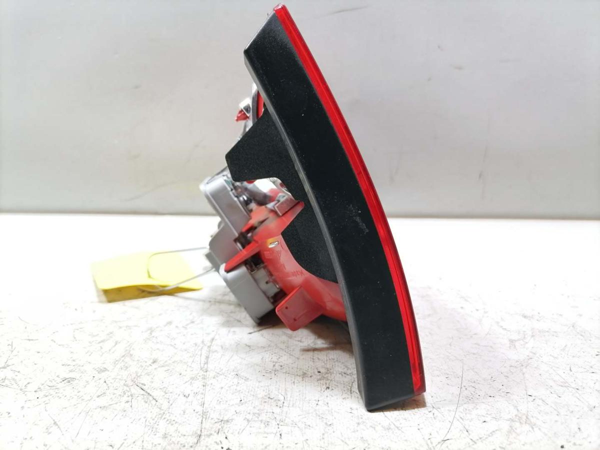 Audi A4 8K B8 original R&uuml;cklicht R&uuml;ckleuchte Schlussleuchte innen rechts Kombi Bj.2009